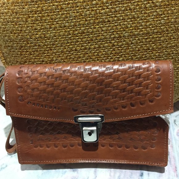 VINTAGE SADDLE LEATHER CLUTCH PURSES - Picture 2 of 11